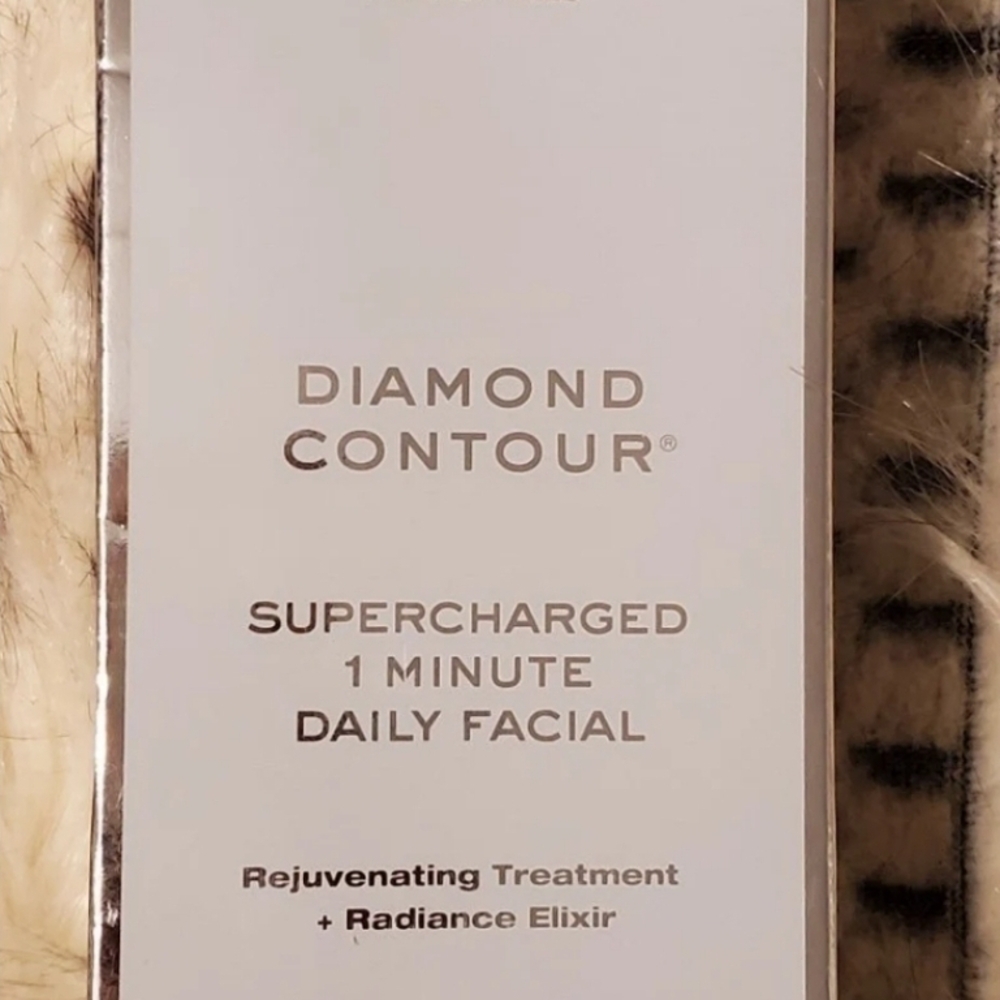 Supercharged Daily Facial - White